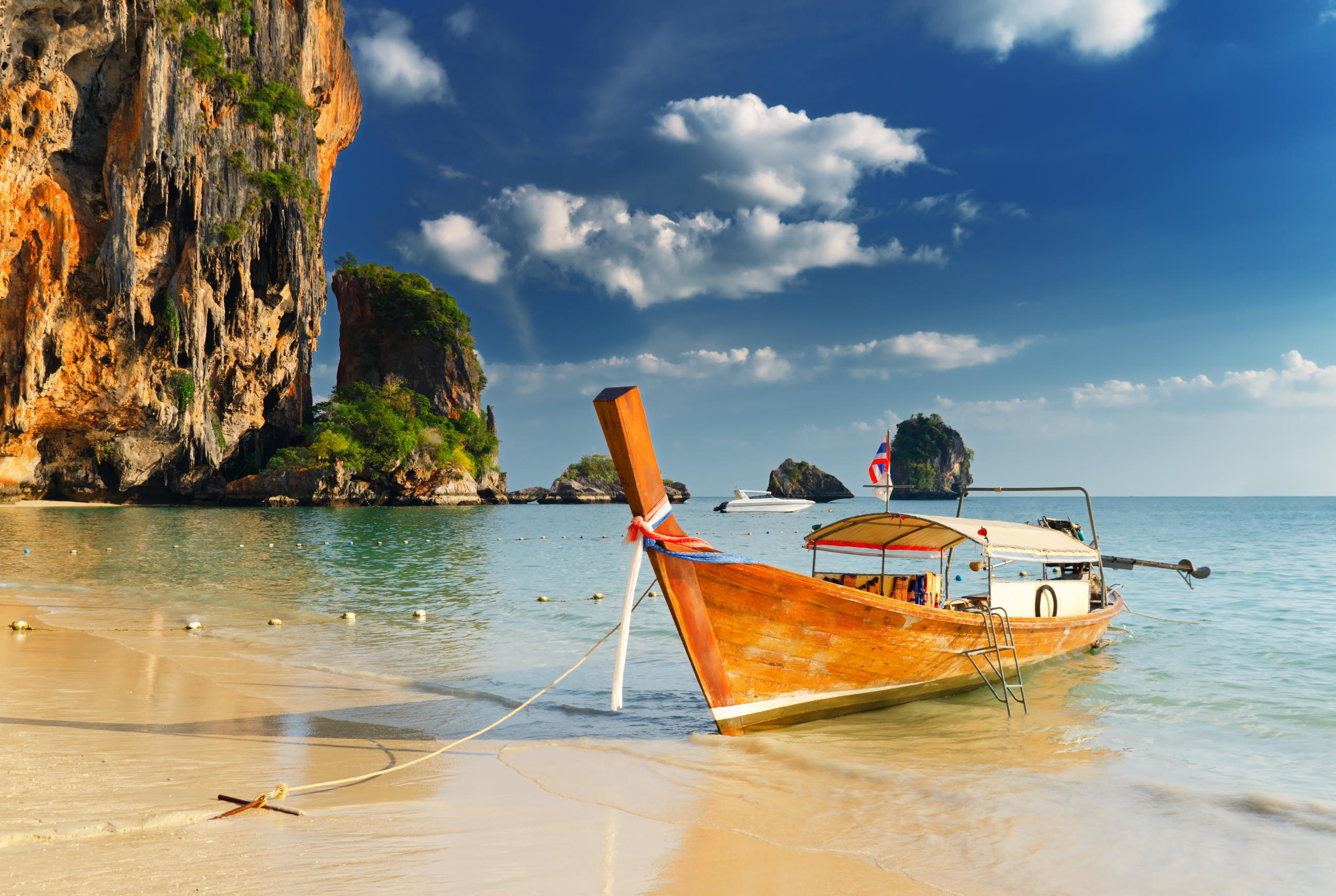 Raily Way Beach, Krabi